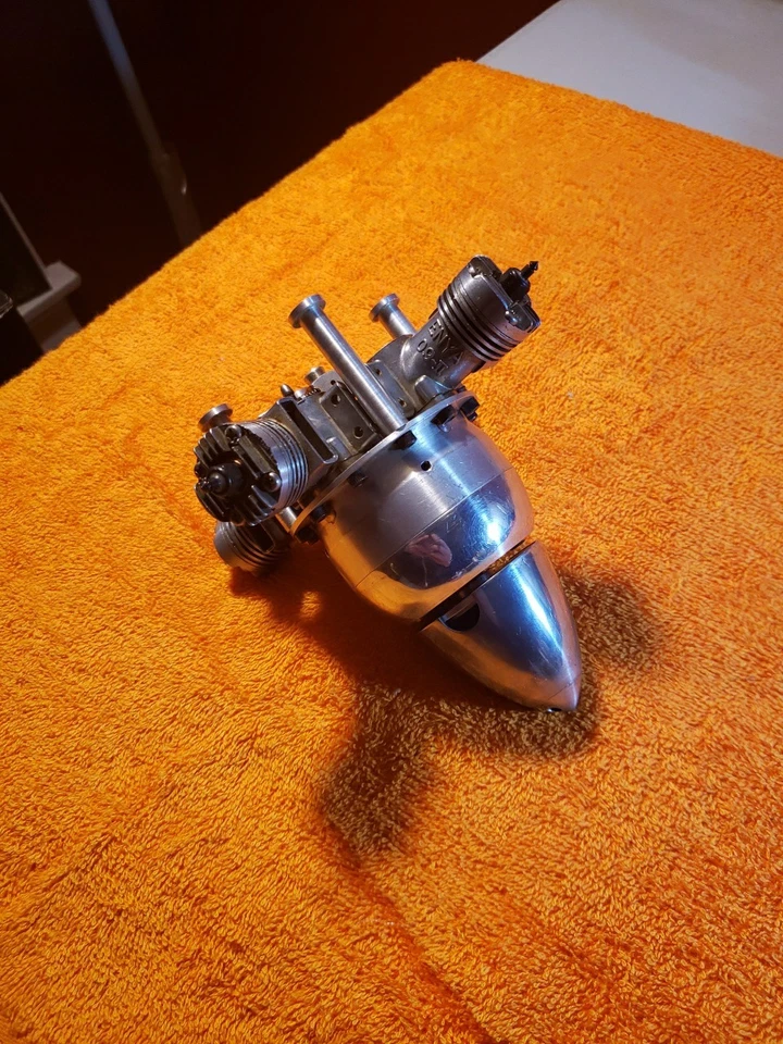 ENYA Engine - Custom Quad Cylinder - 4 X ENYA 09 II - 4 Cylinder - Hot - KIK25 - Image 2 of 4