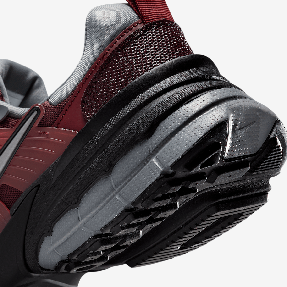 NIKE V2K Run HJ4497-600 Burgundy Crush Dark Team Red Cool Gray