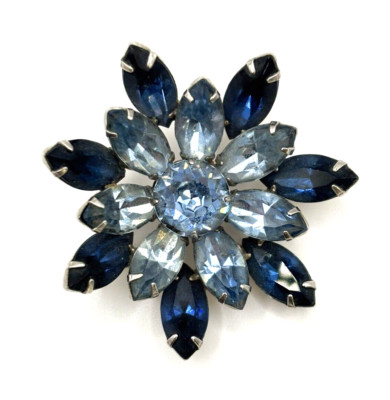Vintage Rhinestone Brooch Blue Starburst (slightly cloudy) J1-3004