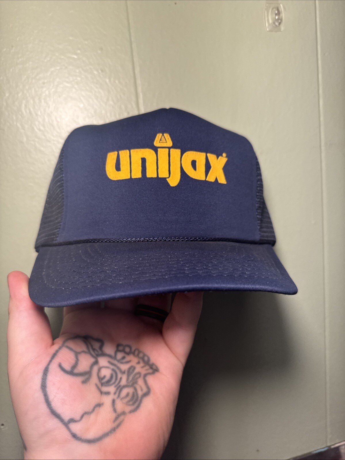 Unijax Trucker Style Snapback ￼