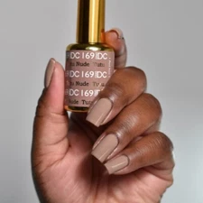 DND DC Soak Off Gel Polish + Matching Nail Lacquer - #169 Tutu Nude