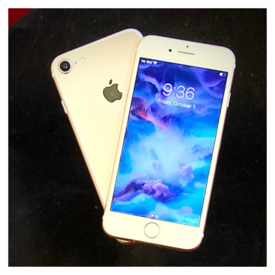 Apple iPhone 7 -32GB- Unlocked Verizon iOS T-Mobile Very Good Rose Gold/Gray