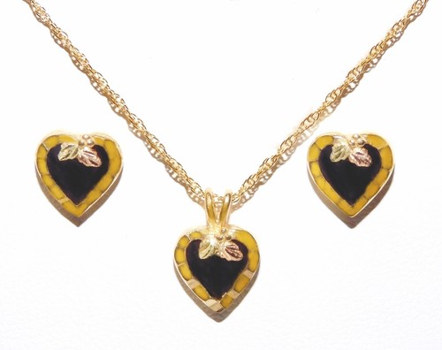 Onyx Heart Pendant Earrings Set 