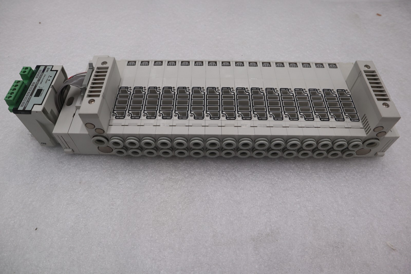 SMC SS5X5-45S1QD-16BS-C8 (NUEVO SIN CAJA) CON DEVICENET SMC SS5V3 STOCK S-361