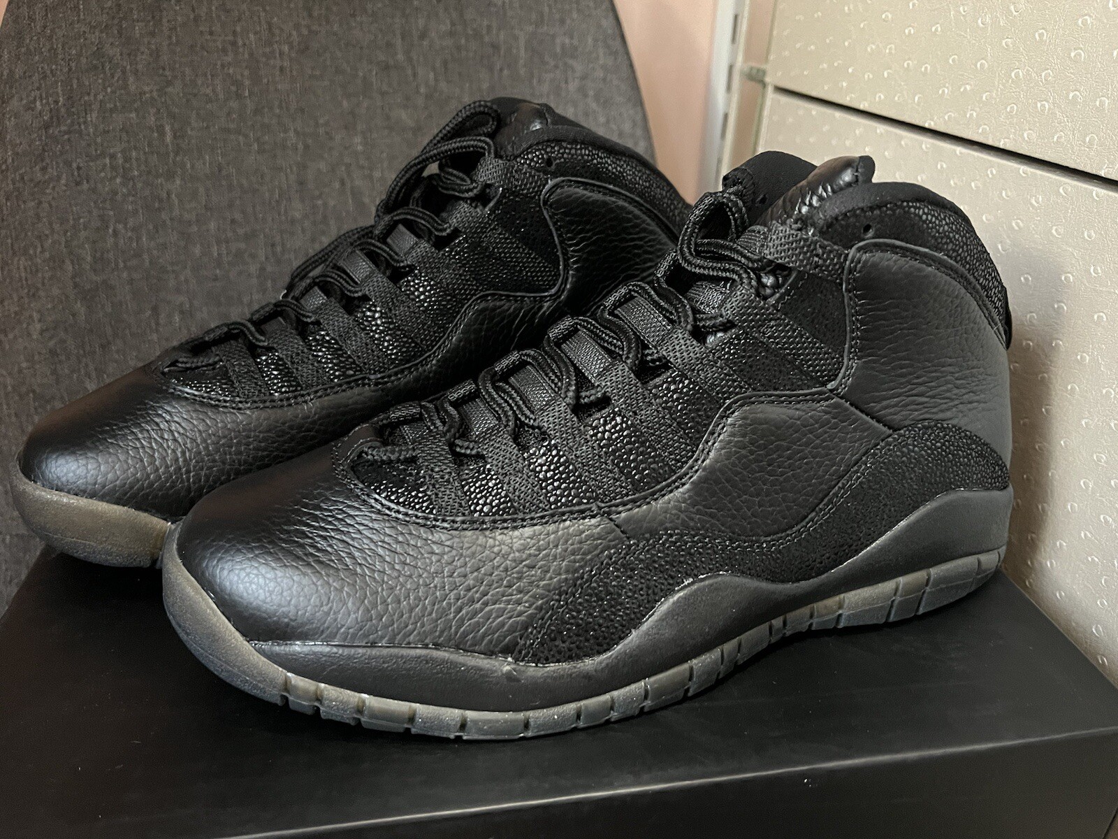 Size 9 - Jordan 10 Retro x OVO Black 2016 image 6
