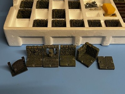 Master Maze M-009, Deluxe Room Set, Dwarven Forge, Tabletop Terrain