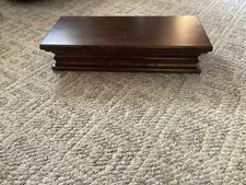 Scaffale nascosto per pistola