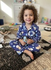 kids blue pajamas Size 5 T