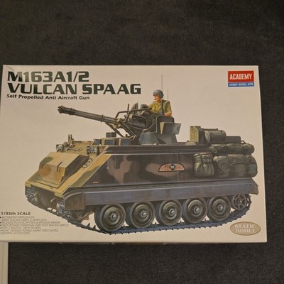 ACADEMY 1360 Modellbausatz M163A1/2 VULCAN SPAAG, SCALE 1/35 Neu OVP Rarität 