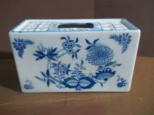 Vintage "Brick" Vase: Andrea by Sadek: EUC: Blue on White