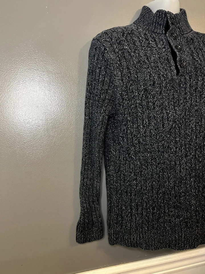 Suéter Tasso Elba Para Hombres Grande Gris Negro Cuello Simulado Botón Henley Cable Tejido Foto 2 de 4