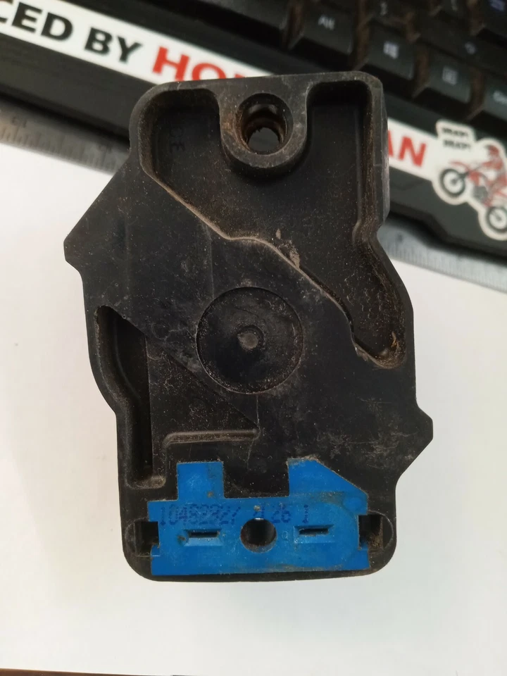 Chevrolet Buick Oldsmobile AC Delco GN10123 Ignition Coil Used Fits 1986-2005 - Image 4 of 4