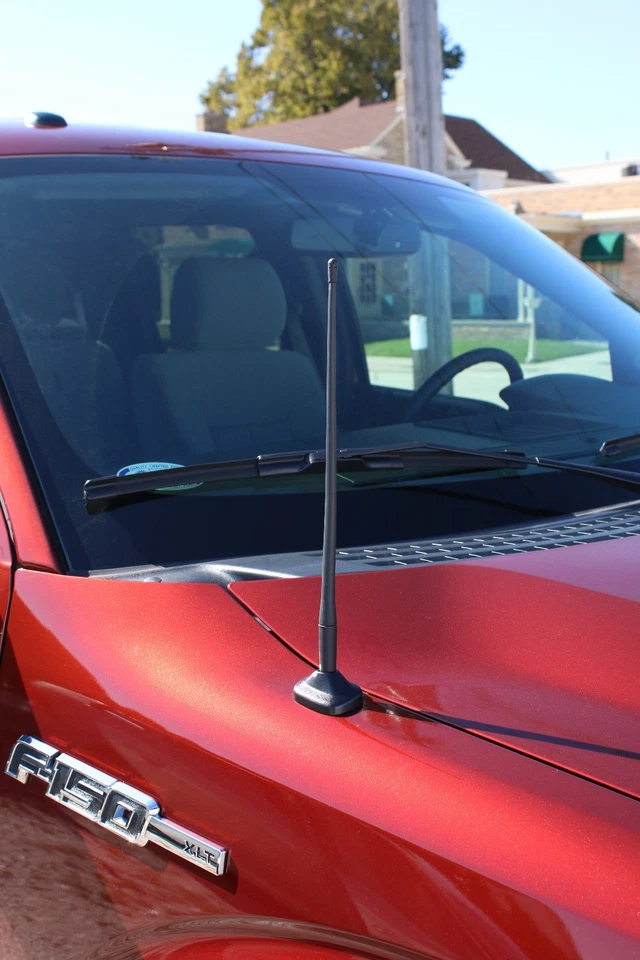 MÁSTIL ANTENA GOMA 13" TODO TERRENO - SE ADAPTA A: 1999-2026 Ford F-250 Super Duty Foto 4 de 4