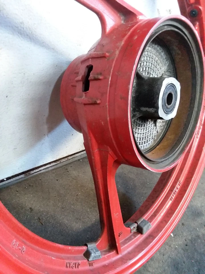 Llanta trasera Yamaha SRX-250 SRX250 SRX 250 OEM Foto 3 de 4