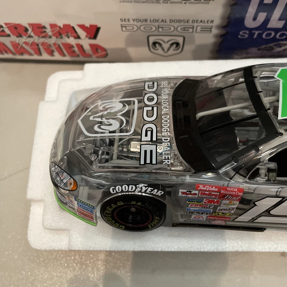 NASCAR Diecast 1 24 # 19 2002 Jeremy Mayfield Clear Stock Car Dodge Foto 2 de 4