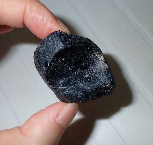 Black Indochinite Tektite Stone 40 gram 42x33x20 mm - Picture 3 of 9