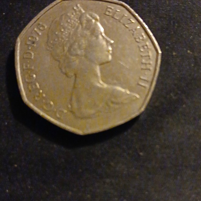 1976 Great Britain 50p New Pence Decimal Copper-Nickel Coin KM#924