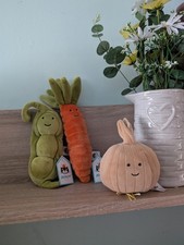 Jellycat Vivacious Vegetable Bundle Onion Carrot Peas BNWT