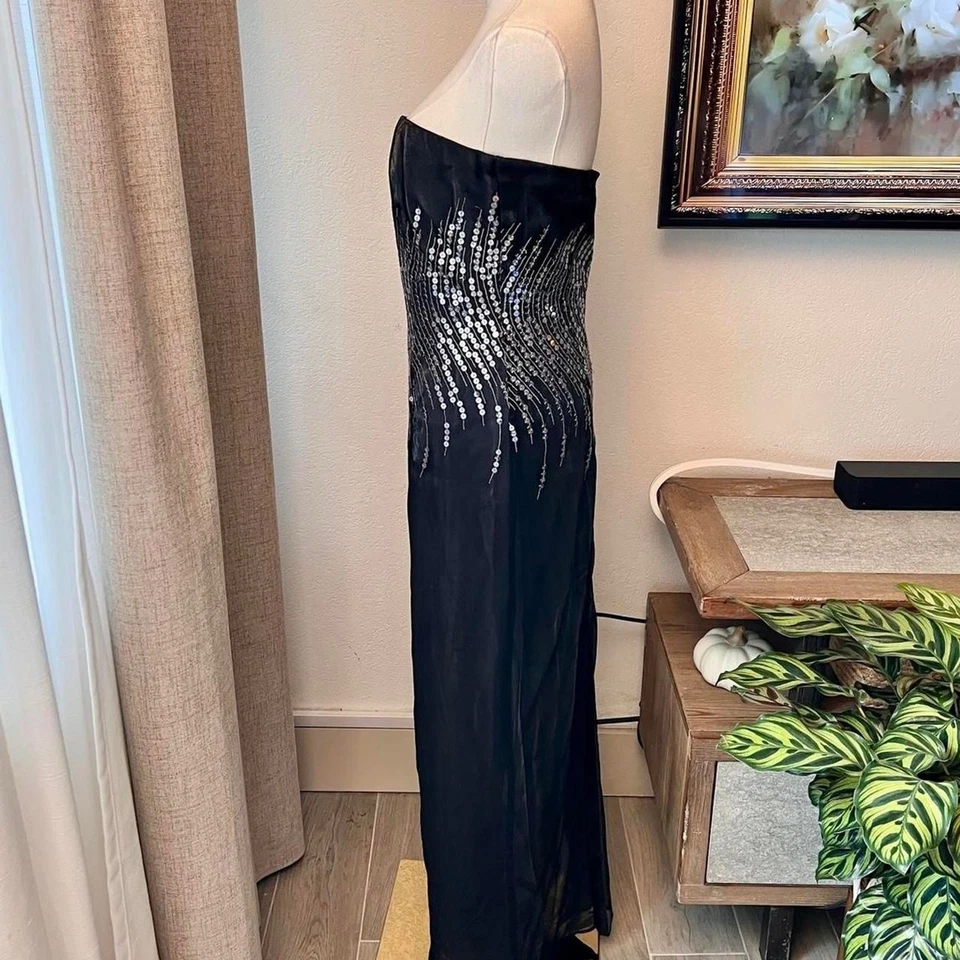 Cachet Vintage Black Strapless Sequin Gown- Tagged size 12 fits like 6/8 (See Me - Image 4 of 4