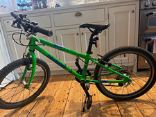Squish 20in Unisex Kids Bike Green/Blue V-Brake with 7 gears and kickstand