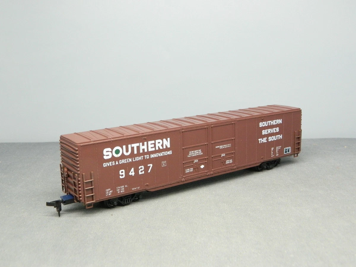 Con-Cor HO Box Car Model Railroad Freight Cars for sale | eBay