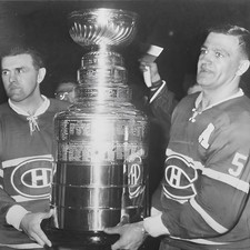  HOCKEY PHOTO PRINT STANLEY CUP CELEBRATION  MAURICE RICHARD BERNAD GEOFFRION