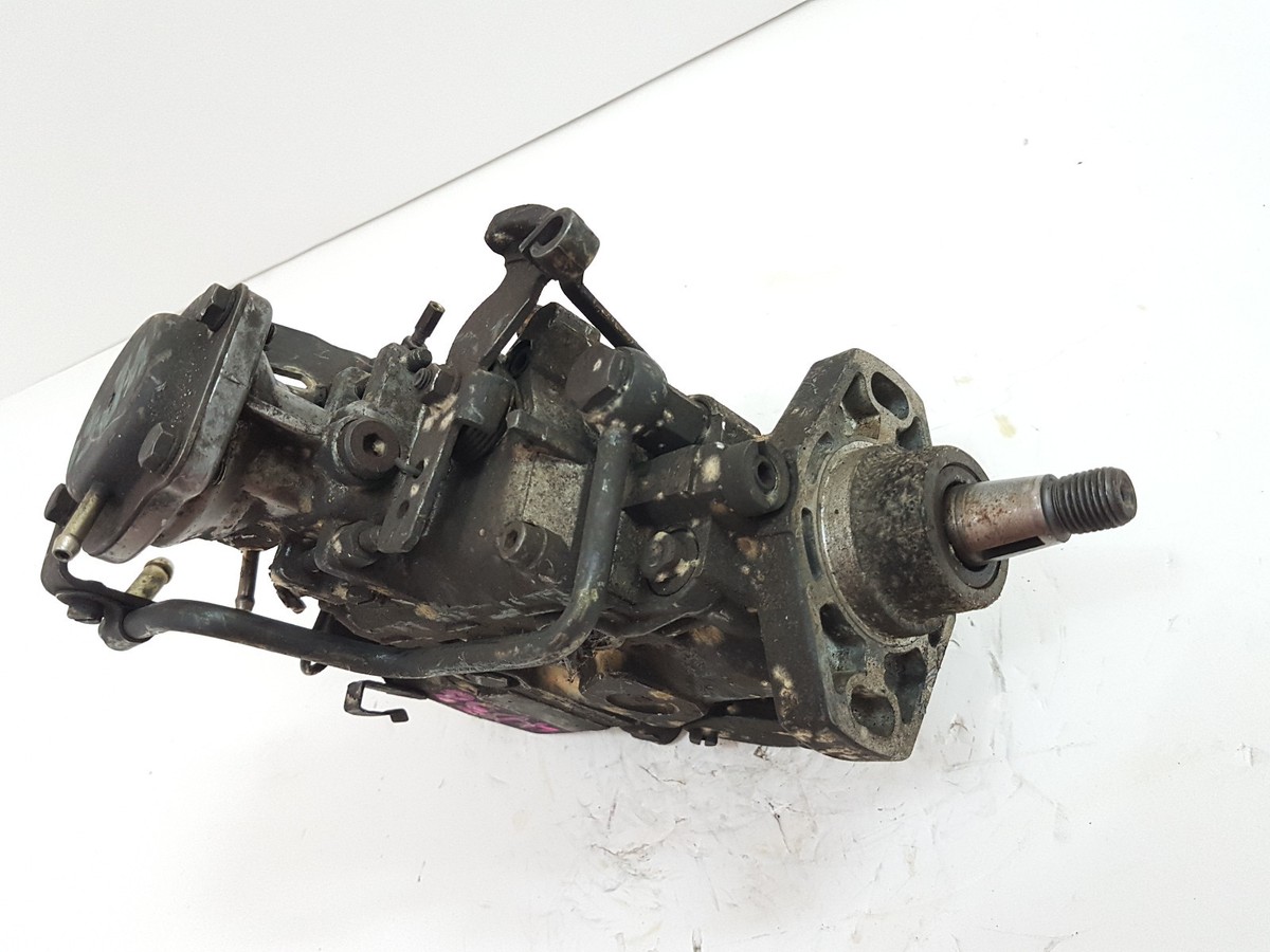 Original Zexel VE Mechanical Pump for Mitsubishi 4D55mSJn 104740
