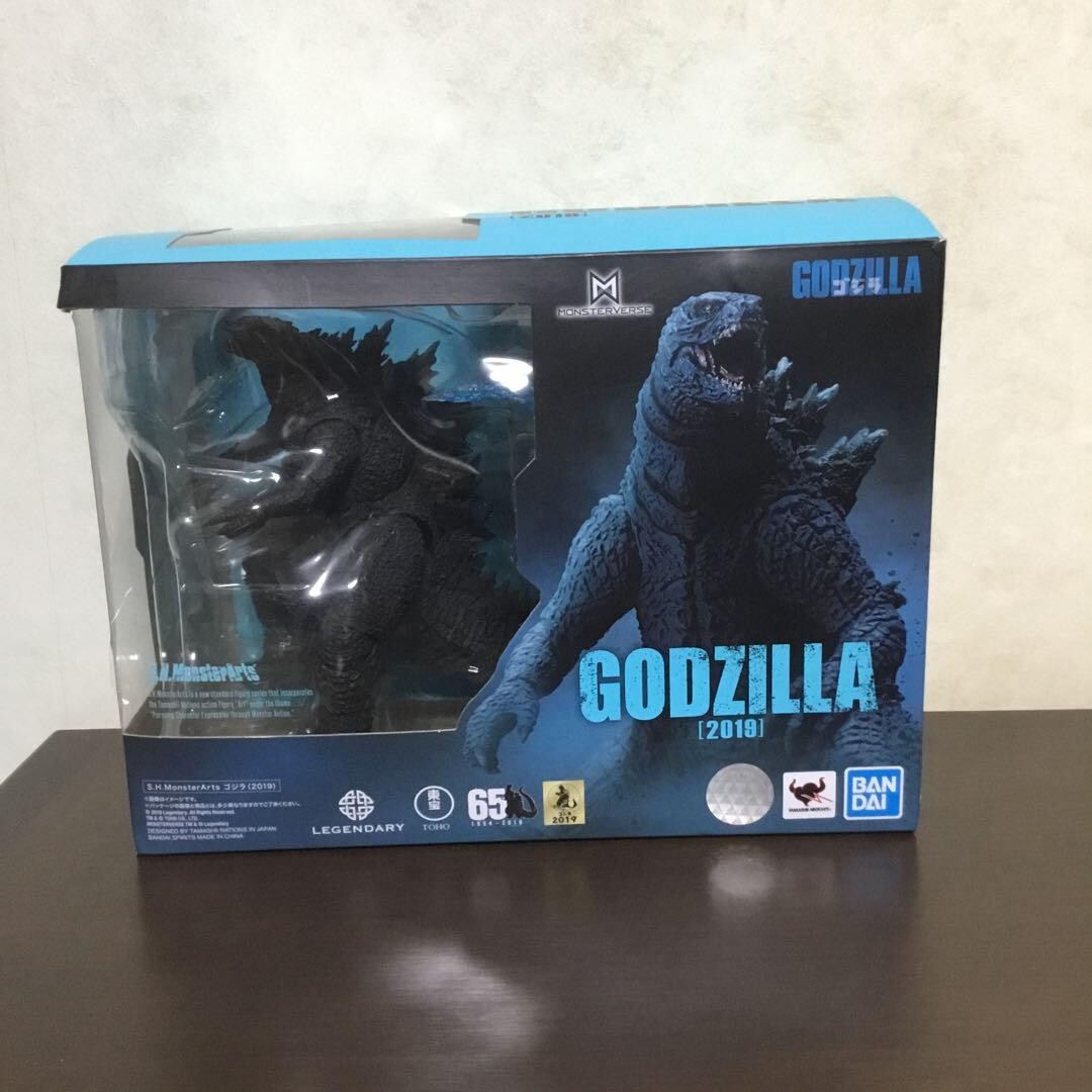 S. H. MonsterArts Godzilla 2019 King of the Monsters Action Figure
