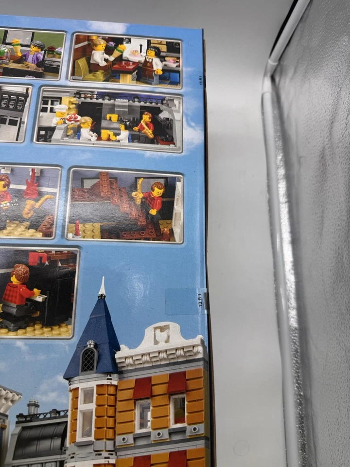 LEGO CREATOR: Cuadrado de montaje (10255) Foto 4 de 4