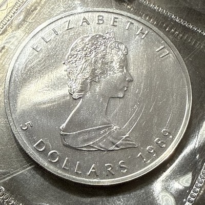 1989 Canada Elizabeth II 5 Dollars 9999 Silver Maple Leaf 1 oz Coin #4