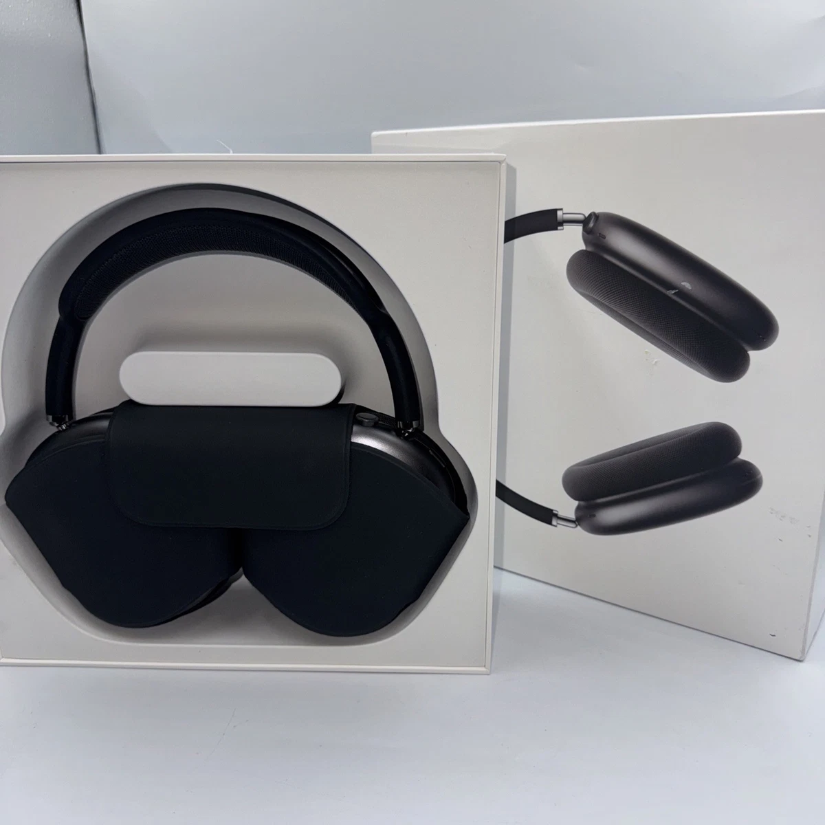 Apple AirPods Max Space Gray A2096Tested and fully functional