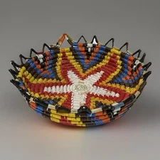 Handmade Woven Basket Star Round Table Wall Display Basket 16” Diam X 4.5” Tall