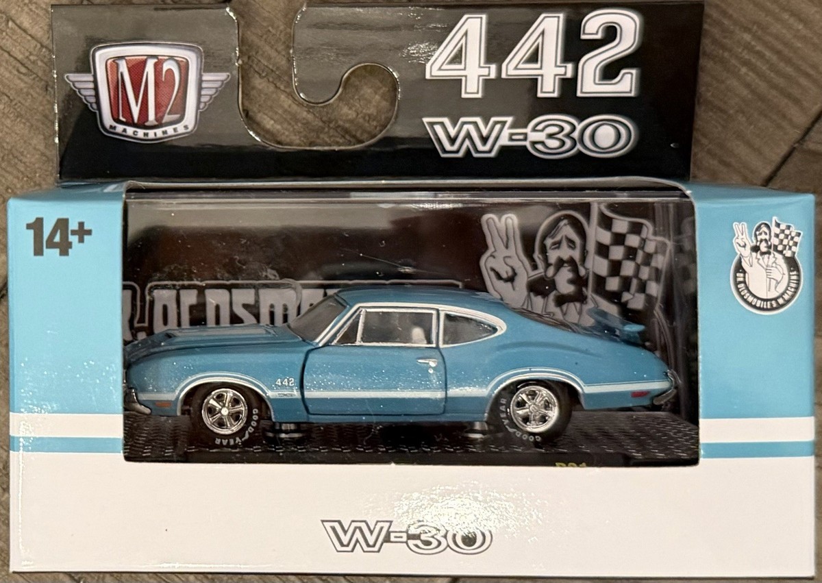 M2 Machines Cube 1970 Oldsmobile Cutlass 442 W-30 R91 25-34 | eBay
