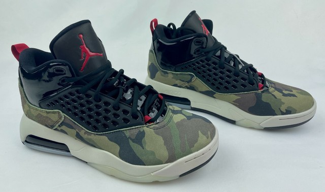jordan maxin 200 olive