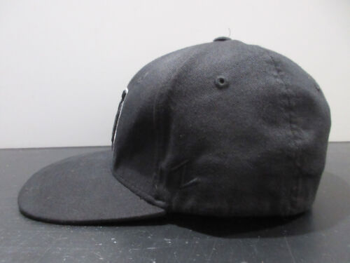 Notre Dame Fighting Irish Hat Cap Fitted Adult Large Black College Football Mens - Picture 4 of 10