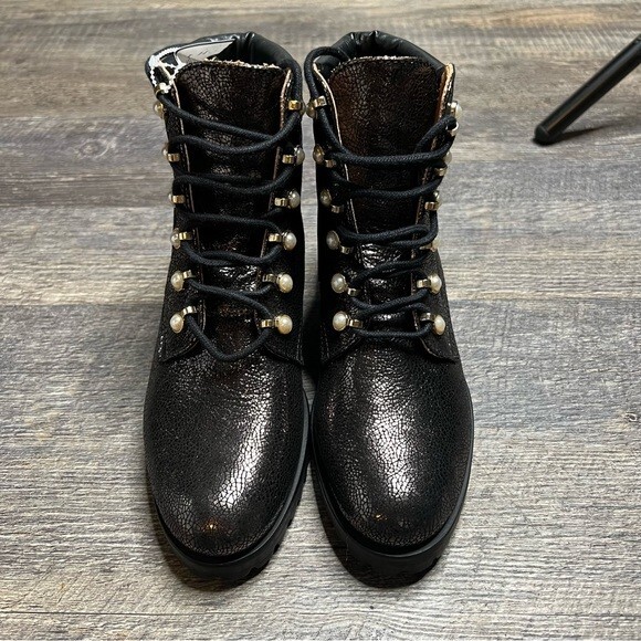 New Jack Rogers Peyton Pearl Lace up Bootie Gunmetal 6 | eBay