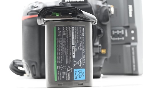 Nikon D5 Digital Camera 20.8MP DSLR Camera Body (Dual XQD Slots) D5-a #878 - Picture 2 of 10