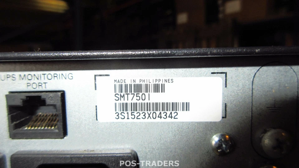 APC SMT750I Smart-UPS UPS - 750 VA 500 W - 230 V EU USV Power Backup 6-Ports - Image 3 of 3