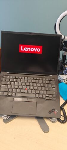 Lenovo ThinkPad X1 Carbon Gen 11 14” Touch (1TB SSD, Intel Core i7 13th Gen I7-1