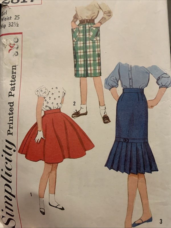 Vintage 1950’s Girl’s Skirt Simplicity Pattern 2817 Waist Size 25 Uncut/FF