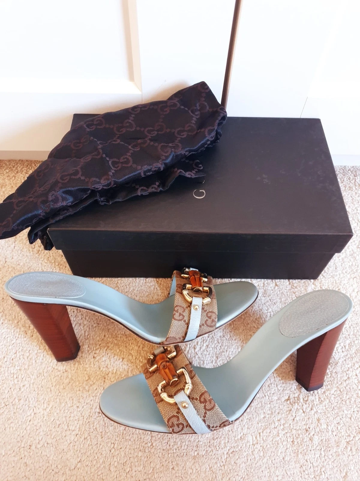 Chaussures de cour Gucci beige bleu clair talons Horsebit pointure UK 6,5 EU 39,5 US 9,5