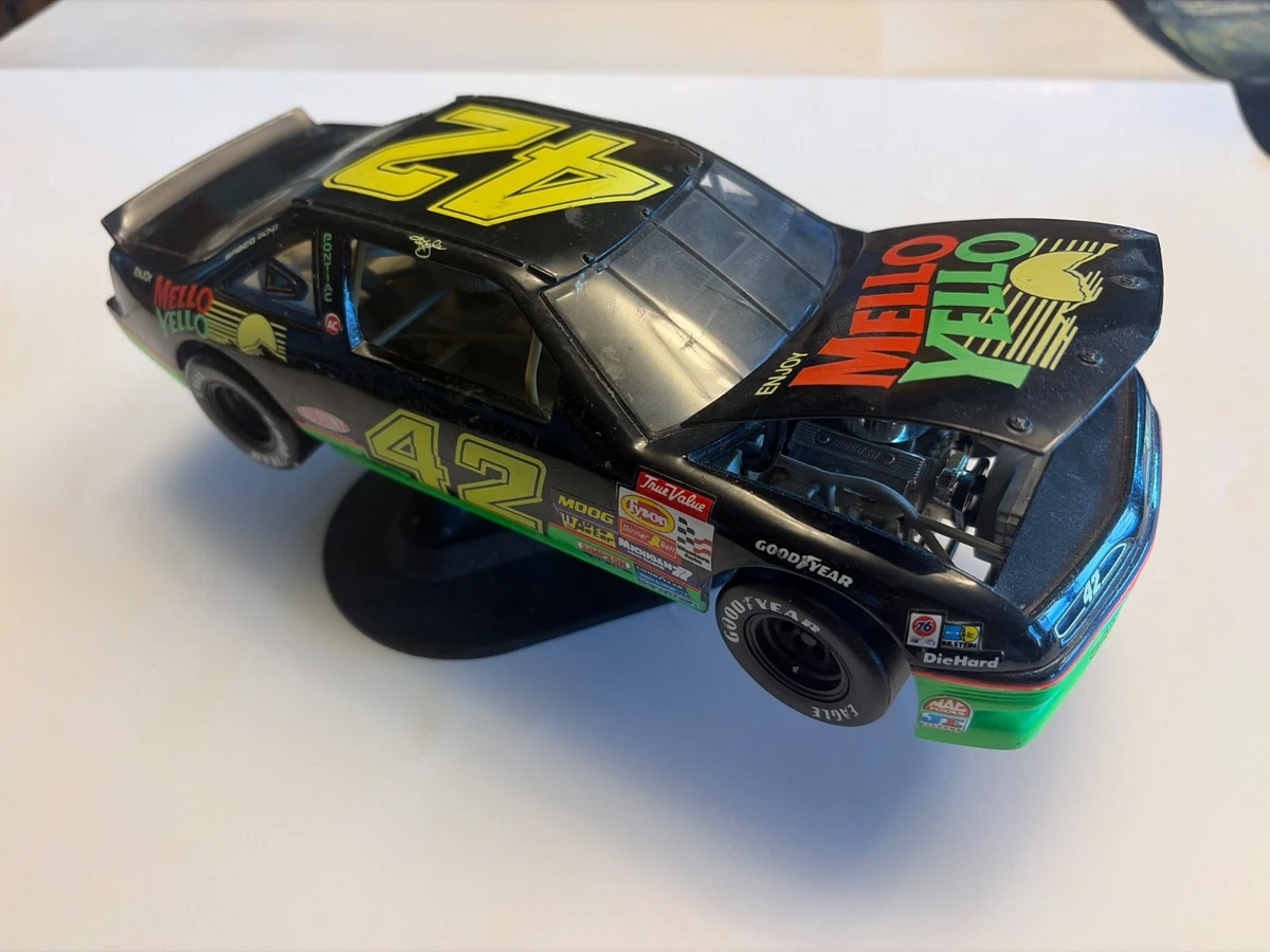 25+ Ertl NASCAR 1:18 Scale Diecast Racing Cars for sale | Updated