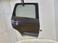 Porte arrière et accessoires Mitsubishi OUTLANDER