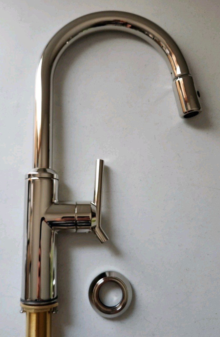 Newport Brass 3200-5113/15 Jeter 1.8 GPM Single Hole Pull Down Kitchen Faucet