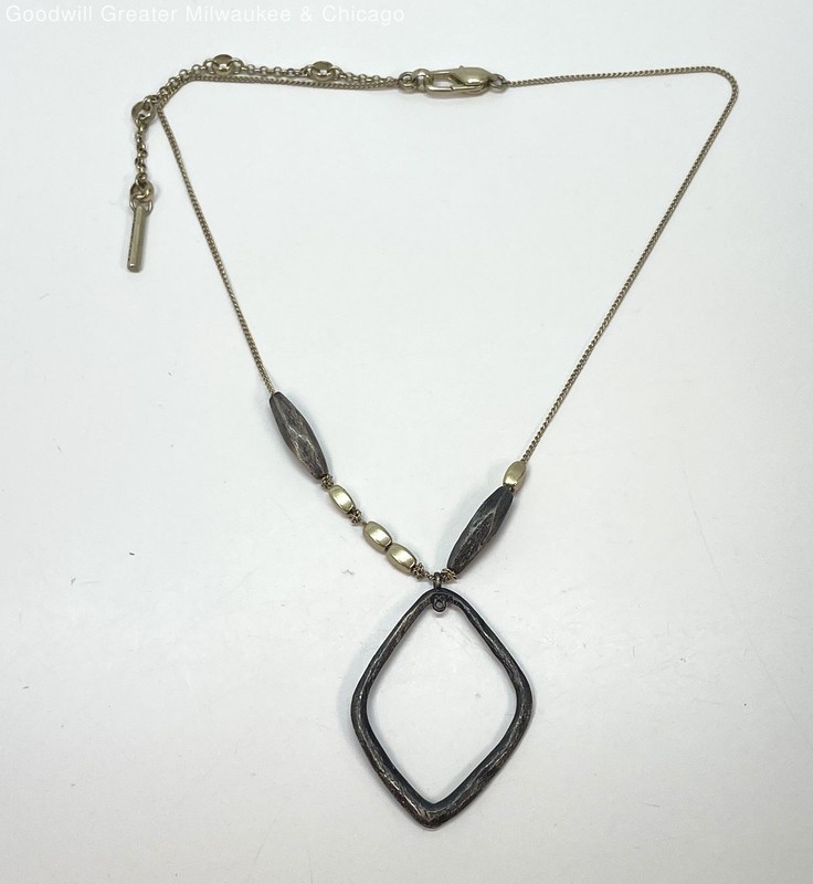 Kenneth Cole Reaction Two Tone Textured Pendant & Beads Necklace 17.8g