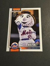 2026 Topps Series 1 - Mrs. Met #M-14 Mascot Insert (A)