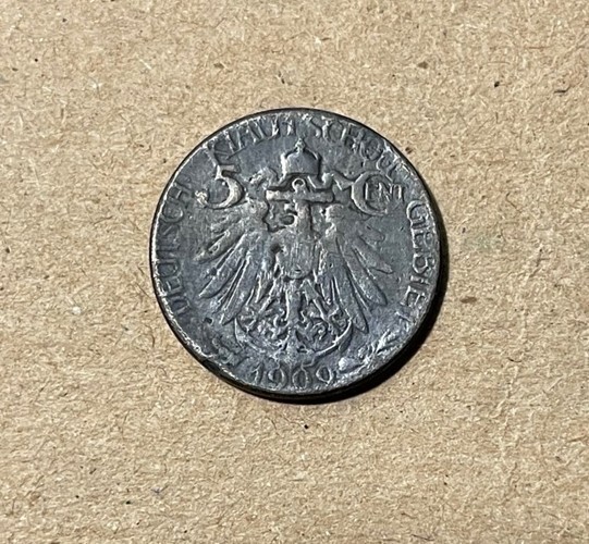 Foto 1 di 2
