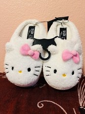 NWT Unused Forever 21 x Hellokitty and Friends Hello Kitty Slippers M B