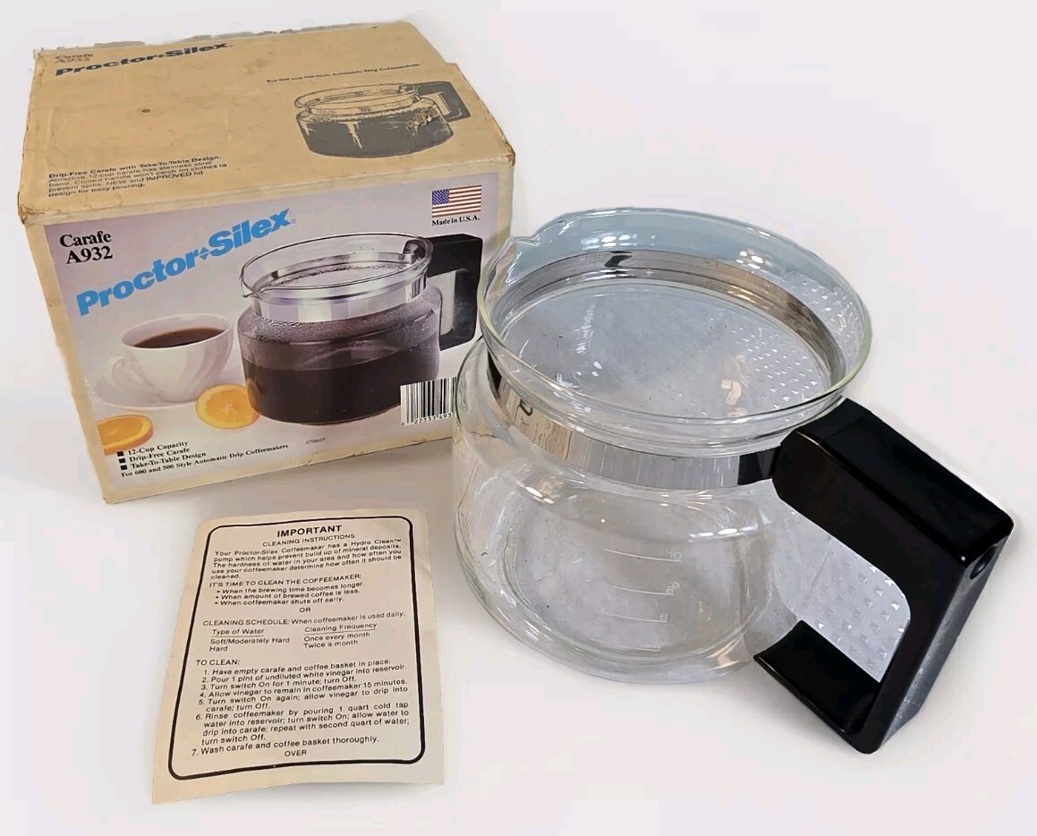 Proctor Silex 12-cup coffee carafe,&nbsp;model A932. New