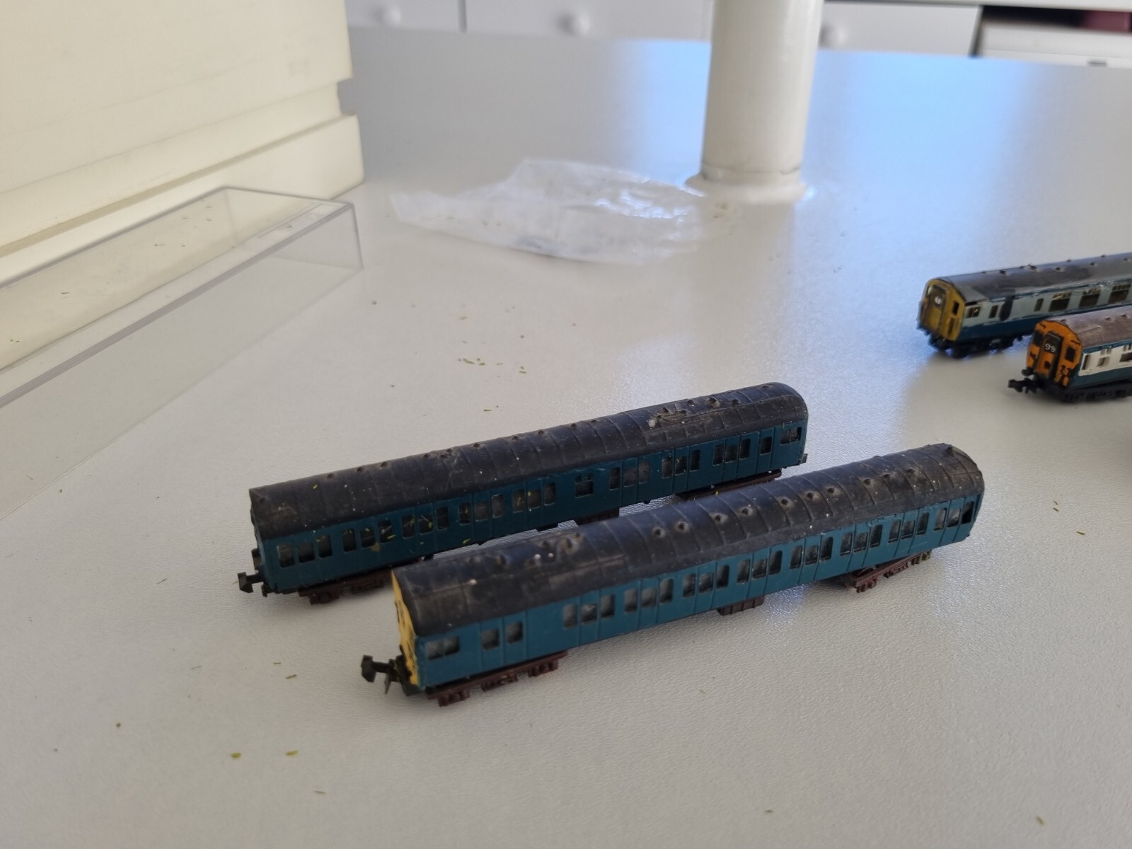 2 N GAUGE EMU Blue Carriages eBay